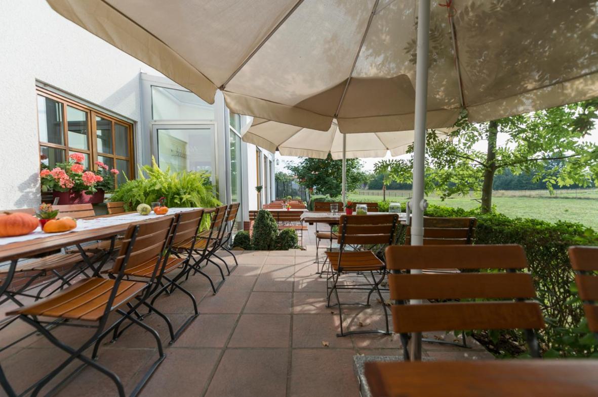 Gasthaus-Pension Hofmann Oberdachstetten Dış mekan fotoğraf